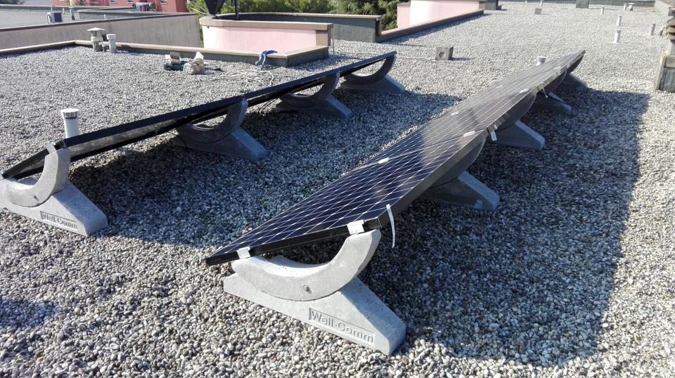 Impianto fotovoltaico a Colognola, con SunPower su tetto piano in condominio