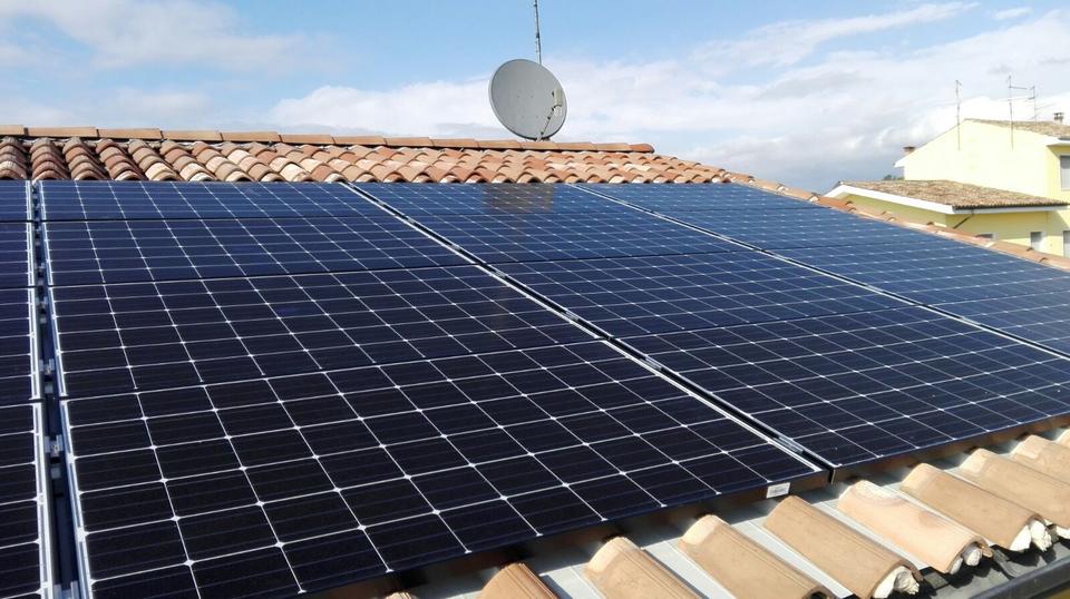 Impianto fotovoltaico con celle Mono di silicio 4,56 kWp a Cavaion Veronese