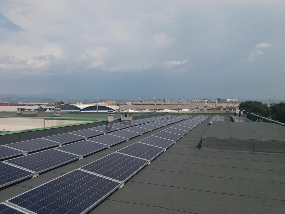 Impianto fotovoltaico tetto piano 20 kwp