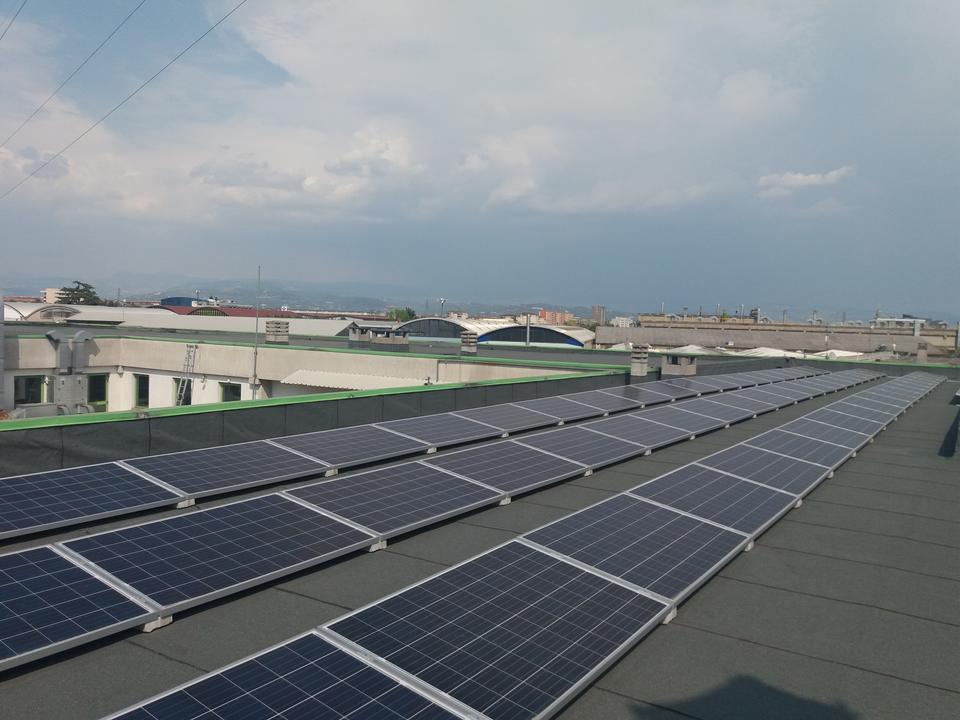 Impianto fotovoltaico tetto piano 20 kwp