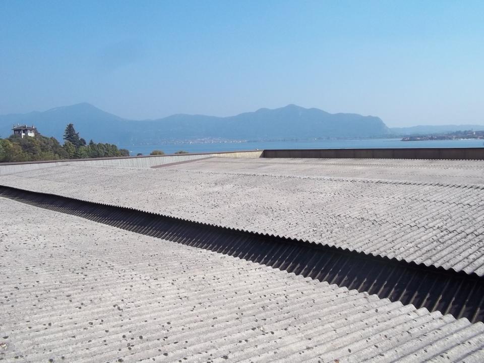 SunPower su deposito mezzi 127 kWp