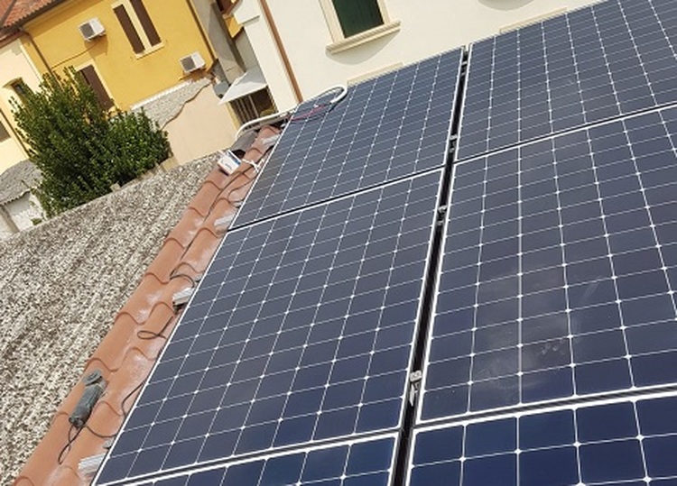 SAPEVI GIA' QUANTO SIA SEMPLICE AVERE IL TUO IMPIANTO FOTOVOLTAICO?
