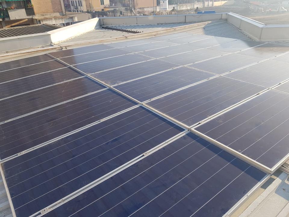 Pensilina distributore carburante 20 kWp