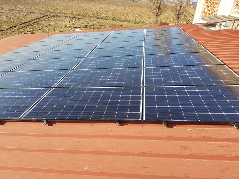Impianto fotovoltaico su agriturismo