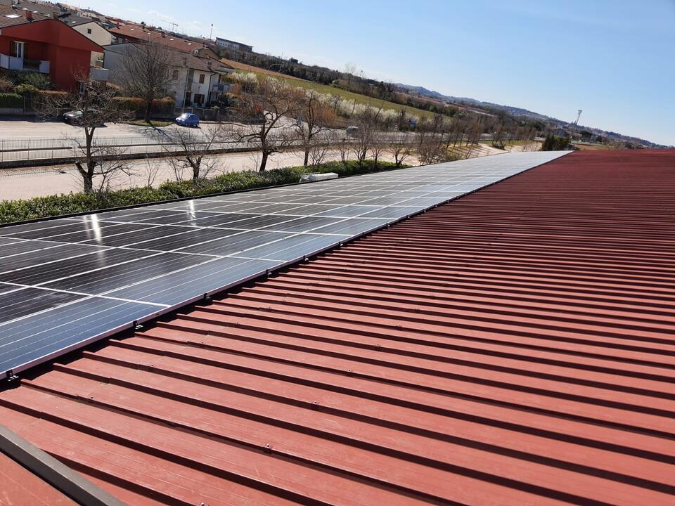 100 kWp di SunPower .COM